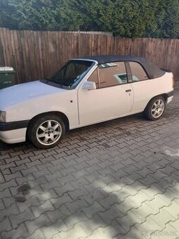 Opel kadett kabrio