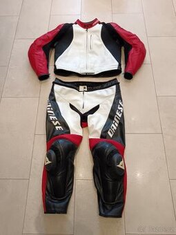 Dainese Race-Pánská kožená moto kombinéza,dvoudílná-zkracená