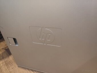 pracovní stanice s Xeonem, 8GB RAM, 500GB HDD, výhodný set