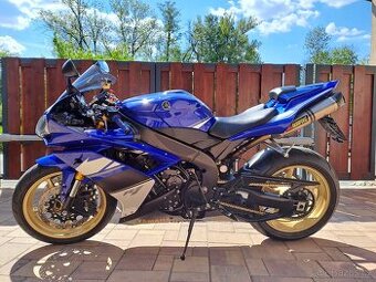 Yamaha YZF-R1 RN19 TOP STAV