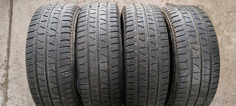 Zimní pneumatiky Pirelli 225/55R17 C 8,00mm DOT 2022