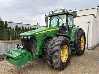 John Deere 8420