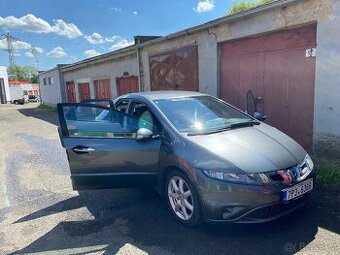 Honda civic 1.8 automat