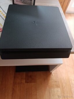 Ps4 slim
