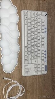 Logitech G713 Klávesnice