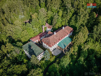 Prodej komerčního a bytového domu, Nové Město nad Metují