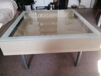 Ikea stolek