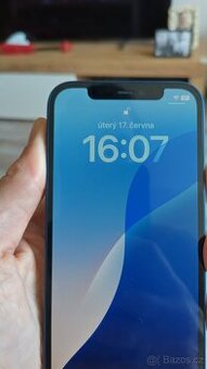 Apple iPhone 12 64GB Blue,skvělý stav,baterie 86%,zár.12mes