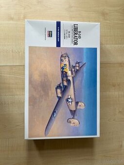 Model letadla B24D