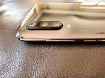 Xiaomi Mi 9