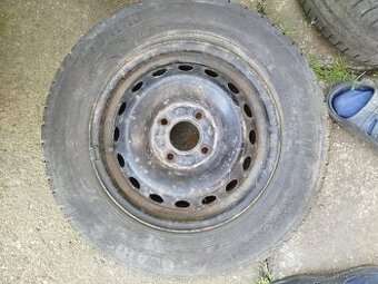 Zimní gumy 175/70 R13.