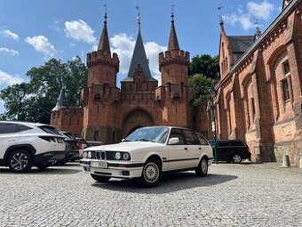 Bmw e30 318i touring
