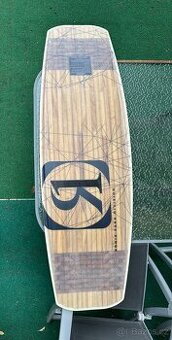 Wakeboard deska Ronix Kinetik Project Springbox 2 138cm
