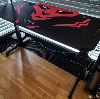 Herni stul Diablo X-mate 140 - 1