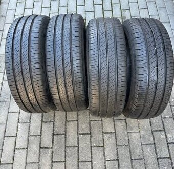 Nove letní pneu / zatezove 215/60/17c