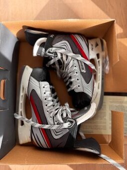 Brusle Bauer 38,5 vapor x 3.0 JR