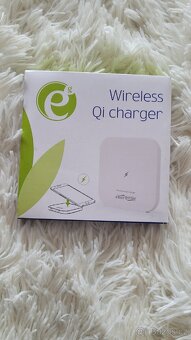 Bezdrátová nabíječka