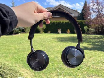 Bang & Olufsen BeoPlay H8