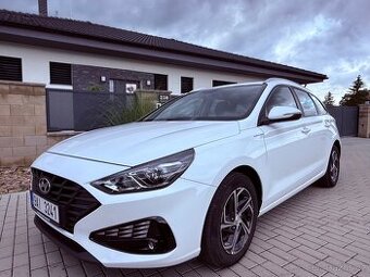 Hyundai i30 , najeto pouze 69 tis km