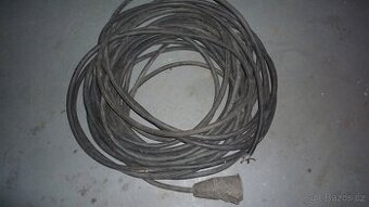 Prodlužovací kabel 380V