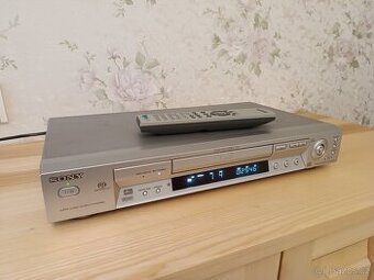 DVD přehrávač Sony DVP-NS705V