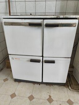 Kamna na tuhá paliva