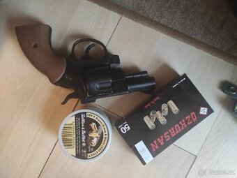 Plynovka 9mm