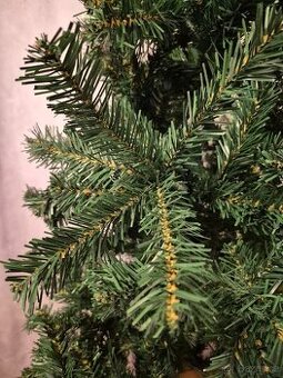 Nový umělý vánoční stromek 180 cm