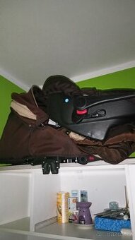 Kočárek trojkombinace