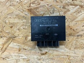 ŘÍDICÍ JEDNOTKA PARKOVACÍHO ASISTENTA AUDI 4D0919283