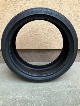 Letní Goodyear 255/35/20