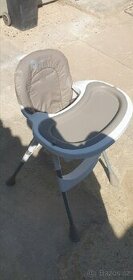 jídelní židlička