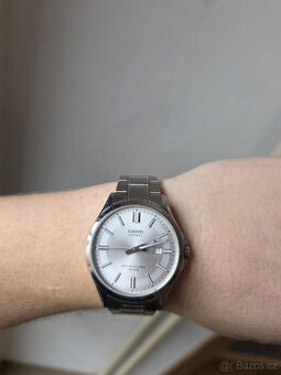 Casio - quartz, safír (typ nemůžu dohledat) - 1