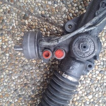 Hřeben řízení Passat / Škoda Superb – repas, funkční