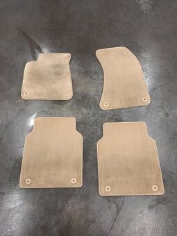 Originální koberečky Audi A8 (D4)