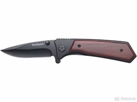 Nůž kapesní zavírací.