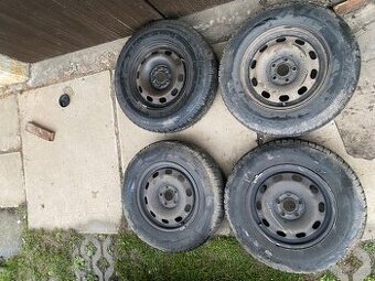 Zimní pneu 175/80 R14