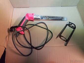 Řezačka na polystyren