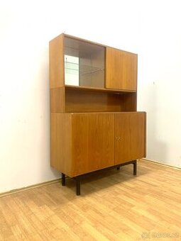 Retro komoda s nástavbou Jiroutek