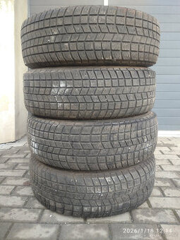 215/70 R16 100S - 800,- za sadu 4 ks