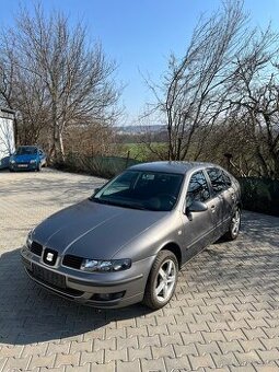 Seat Leon 1M 1.6i, Manuál, ALU + Sada kol
