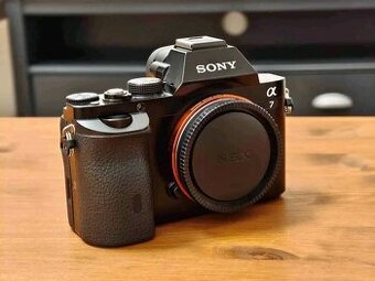 Digitální full frame fotoaparát Sony A7 ILCE7