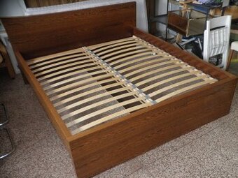 Manželská postel barva wenge
