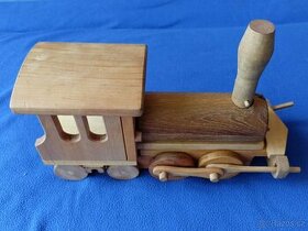 Dřevěná hračka - mašinka / parní válec - 1