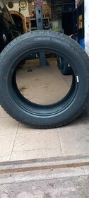 Pneu Michelin 215/60/17C