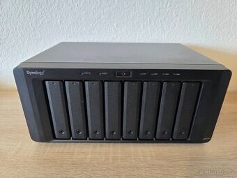 NAS server Synology DS1813+ 22TB