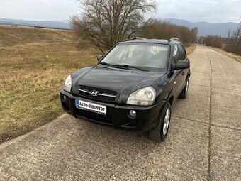 Hyundai Tucson 2,0i 104KW PALUBNÍ POČÍTAČ,TOP STAV