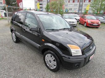 Ford Fusion 1.4i 59kW Ecosport,1.majitel, serviska, 93.000km