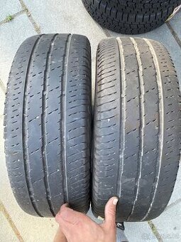 Dvě letní pneu na dodávku 215/65/16C Continental