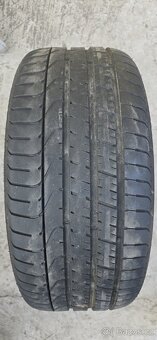 1x Pirelli P Zero 255/35 R19